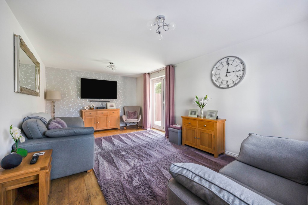 Melstock Road, Swindon, SN25