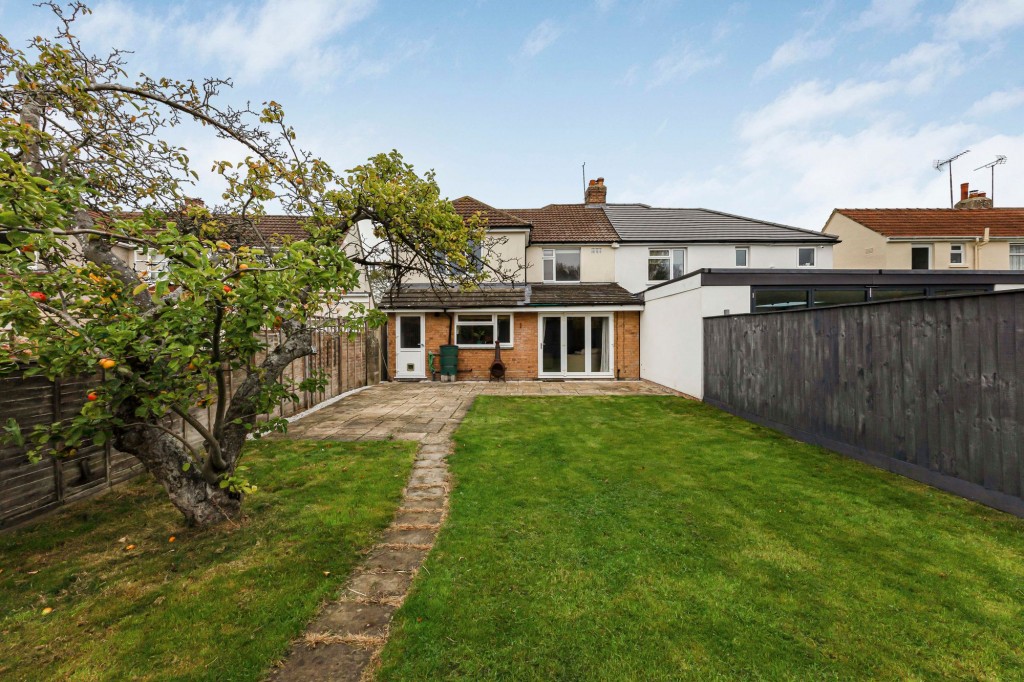 Broome Manor Lane, Swindon, SN3