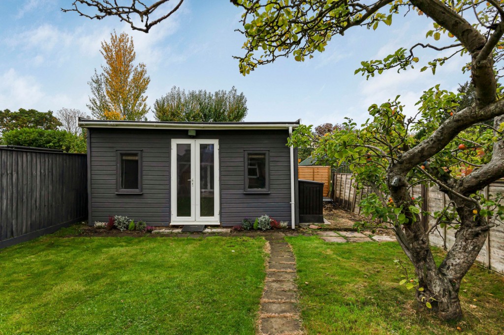 Broome Manor Lane, Swindon, SN3