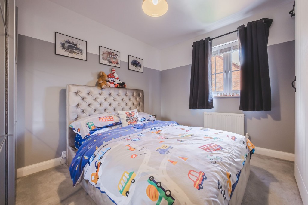 Batsford Crescent, Swindon, SN25