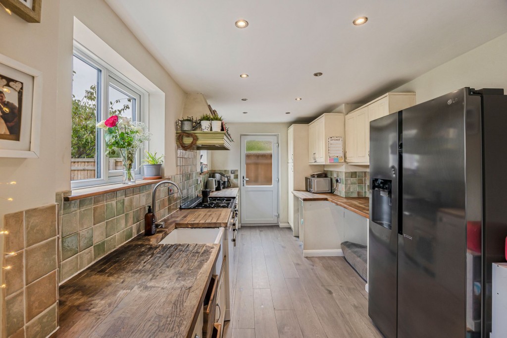 Gifford Road, Swindon, SN3