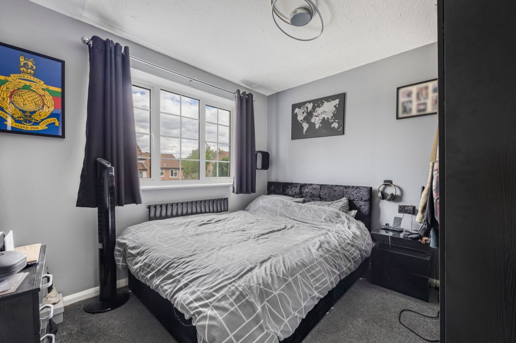 Yarnton Close, Nine Elms, SN5