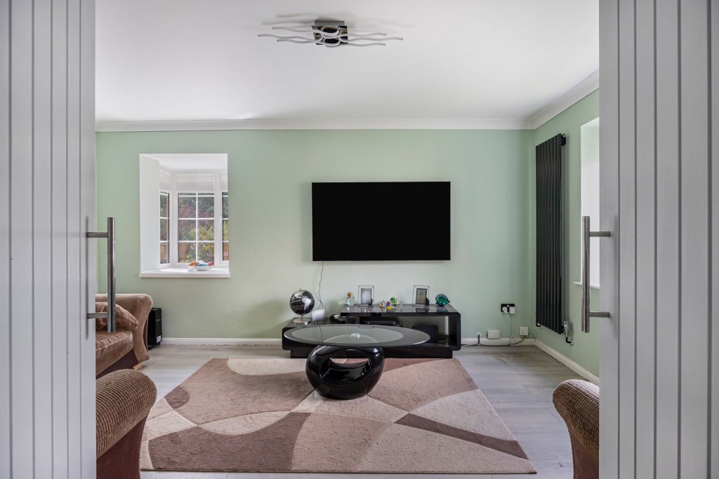 Yarnton Close, Nine Elms, SN5