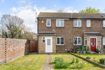 Castle Dore, Freshbrook, SN5