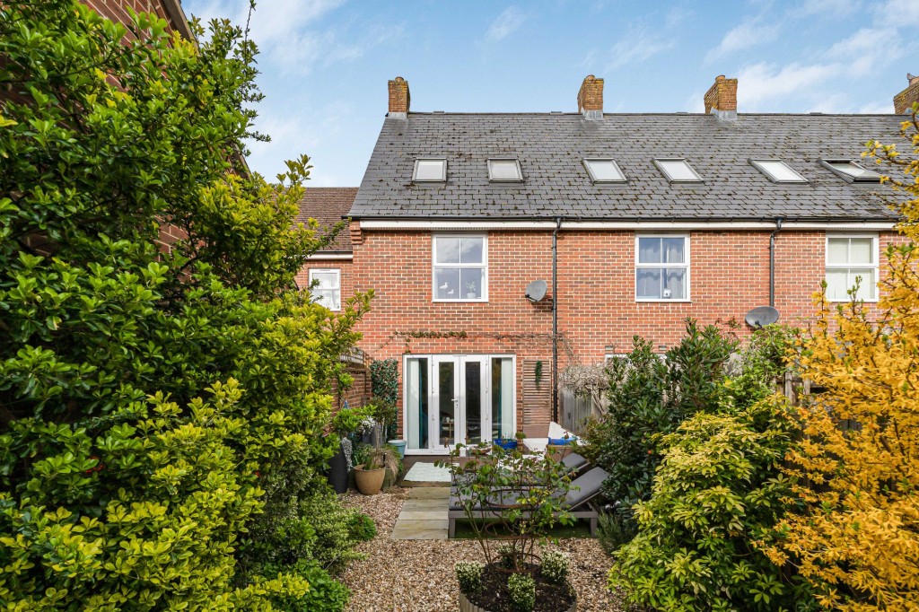 Melstock Road, Swindon, SN25