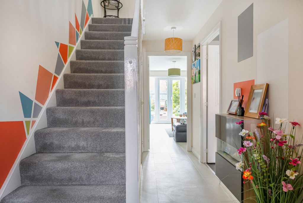 Melstock Road, Swindon, SN25