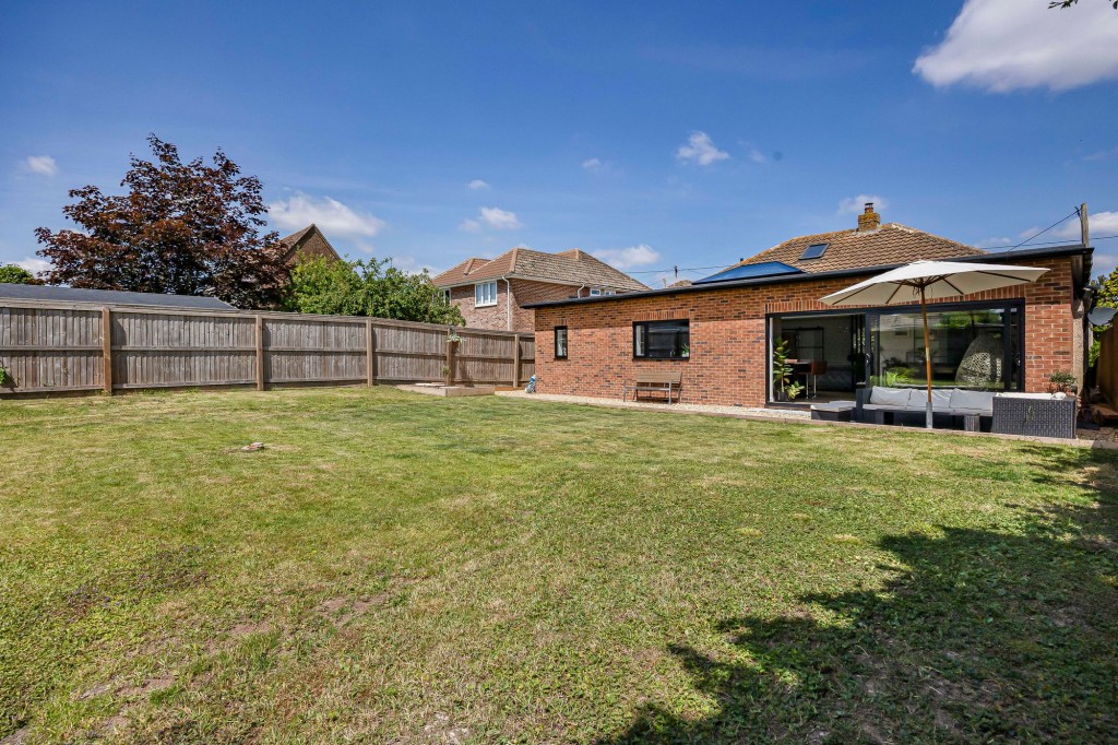 Carisbrook Terrace, Chiseldon, SN4