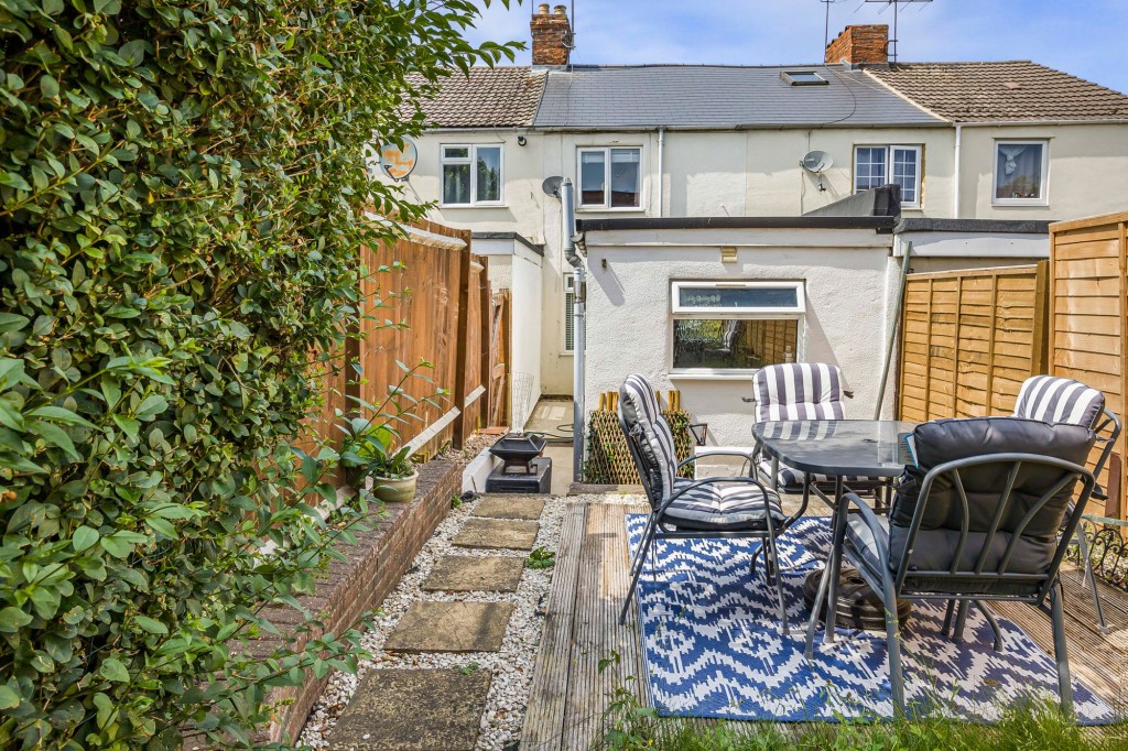 Hawkins Street, Swindon, SN2