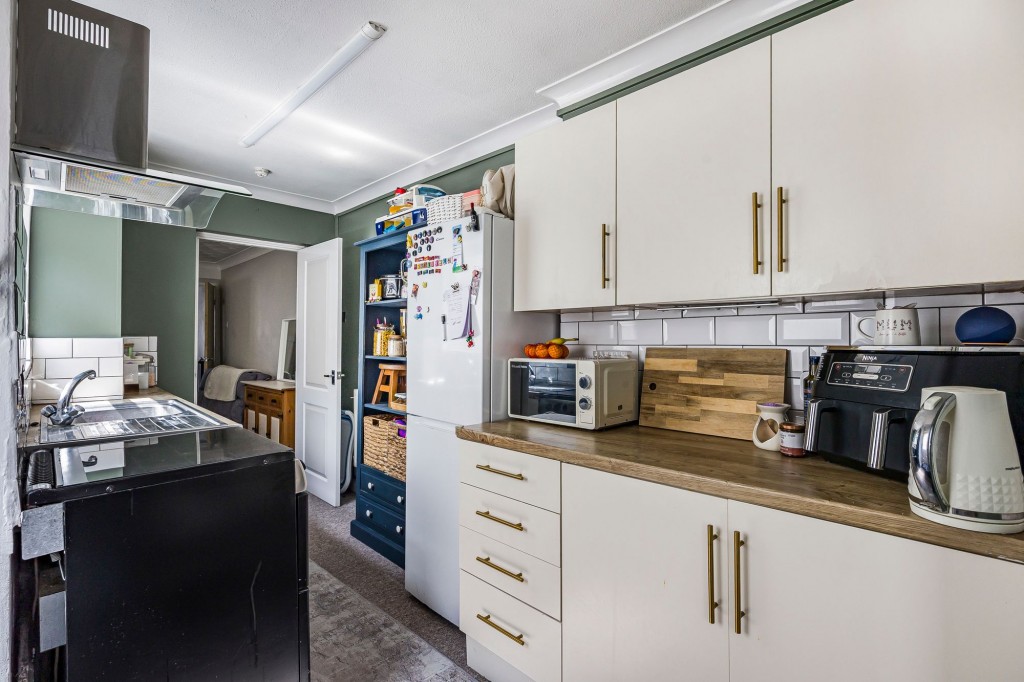 Hawkins Street, Swindon, SN2