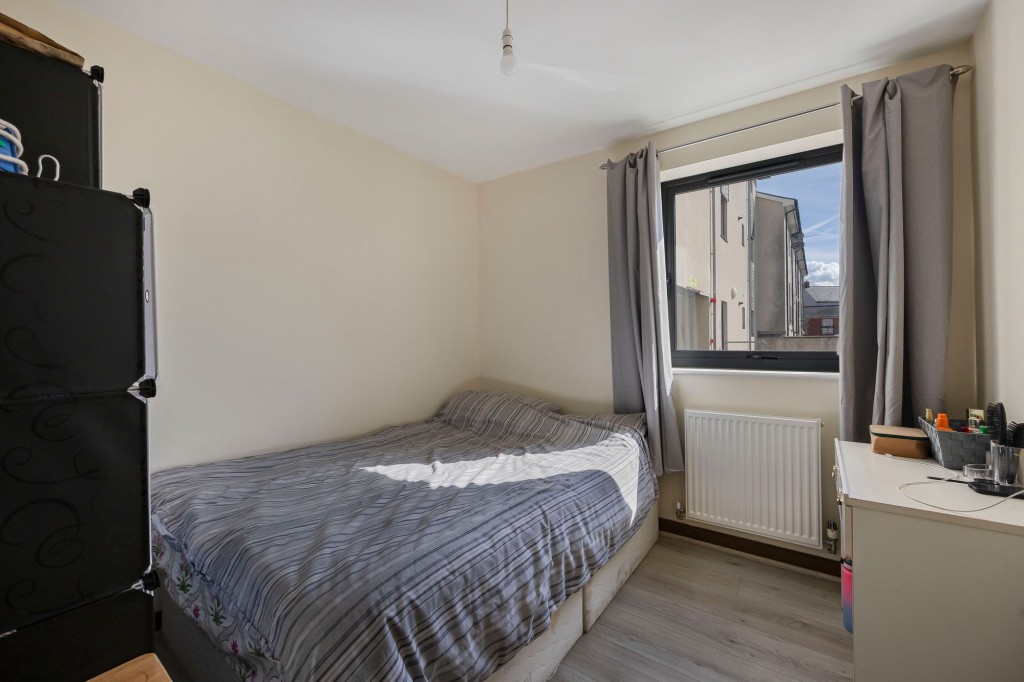 Seacole Crescent, Swindon, SN1