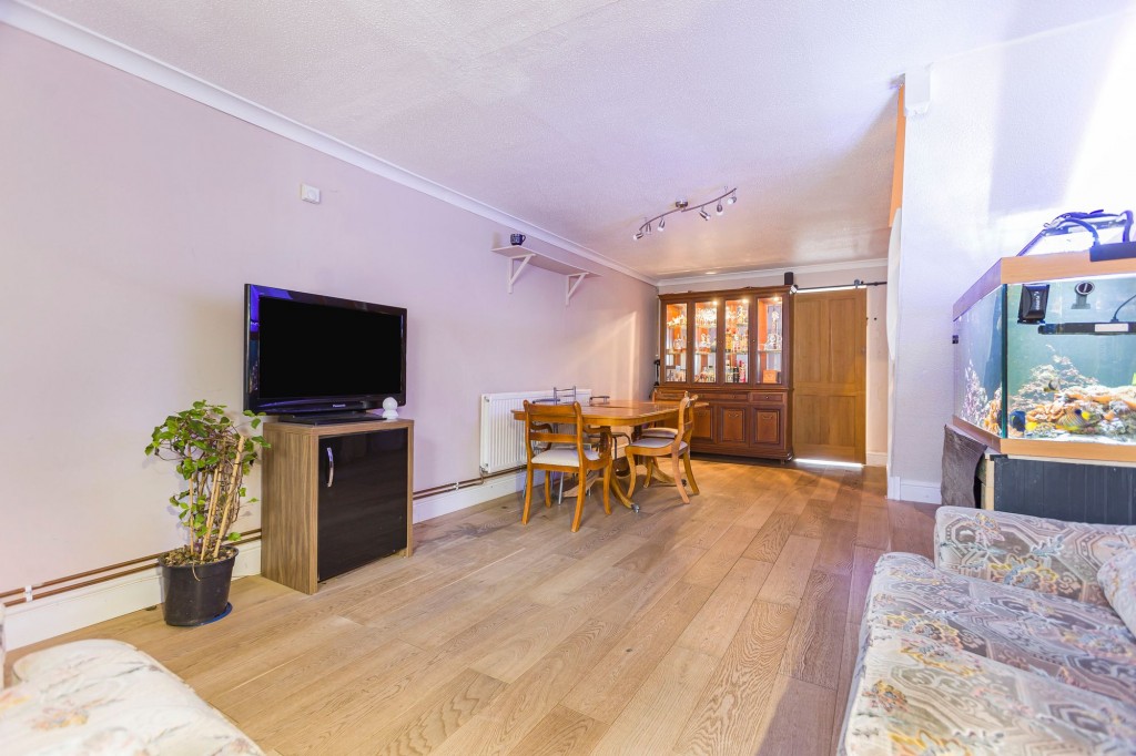 Bayleaf Avenue, Swindon, SN2