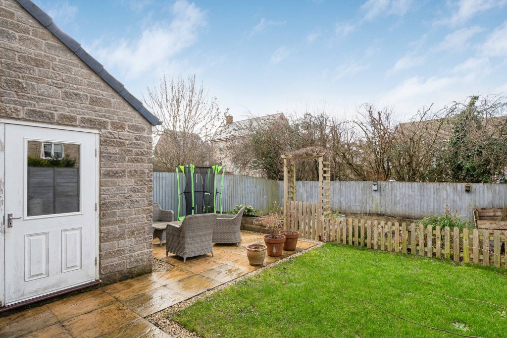 Cob Hill, Purton, SN5