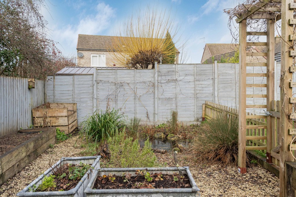 Cob Hill, Purton, SN5