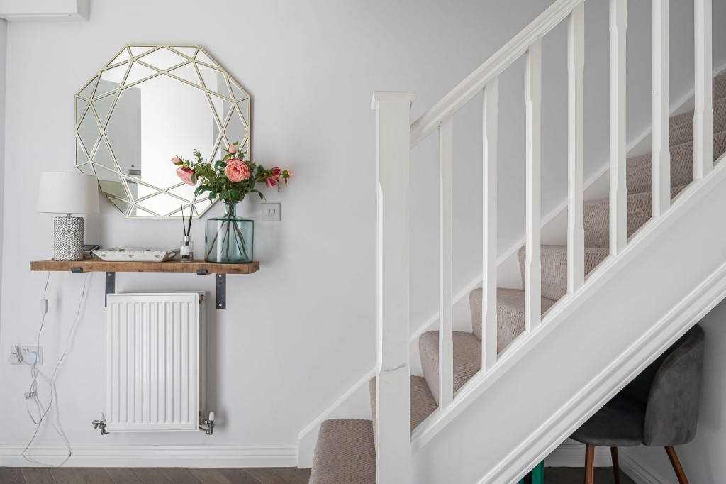 Cob Hill, Purton, SN5