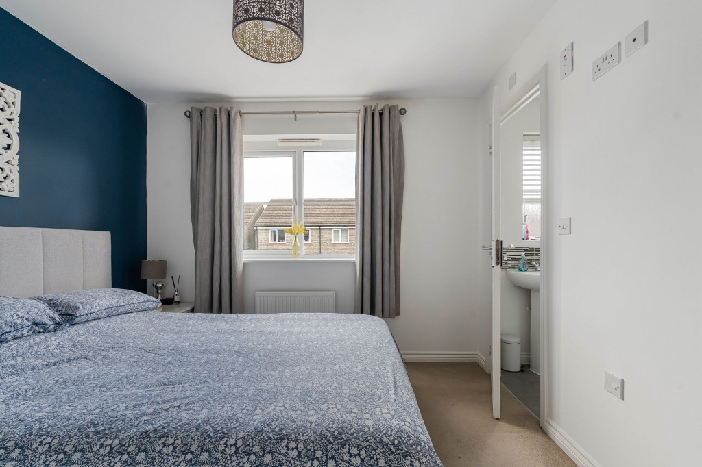 Cob Hill, Purton, SN5