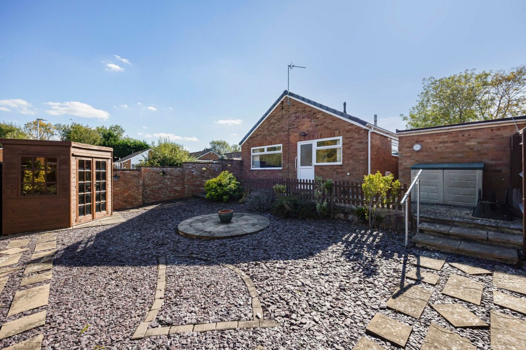Queenborough, Toothill, SN5