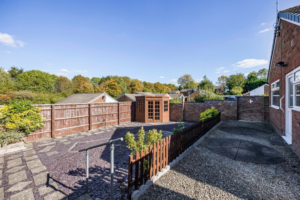 Queenborough, Toothill, SN5