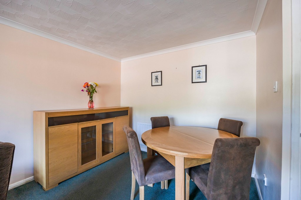 Queenborough, Toothill, SN5