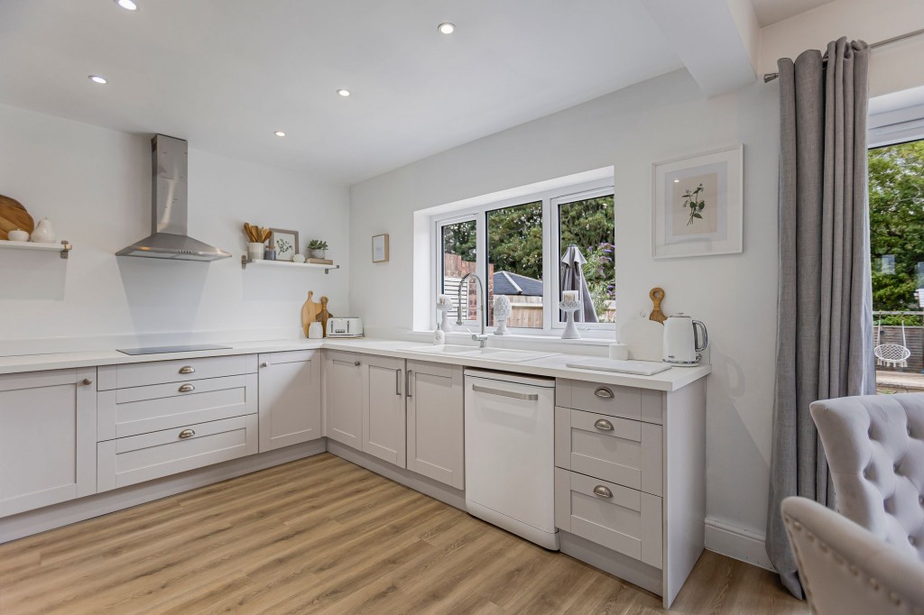 Tenzing Gardens, Swindon, SN25