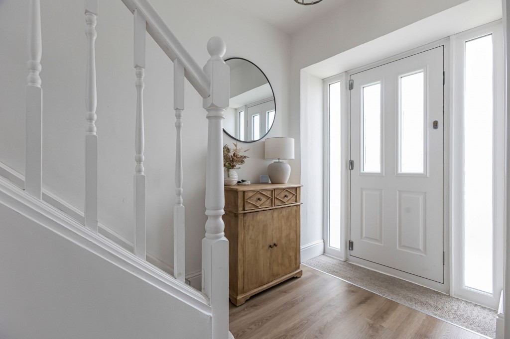 Tenzing Gardens, Swindon, SN25