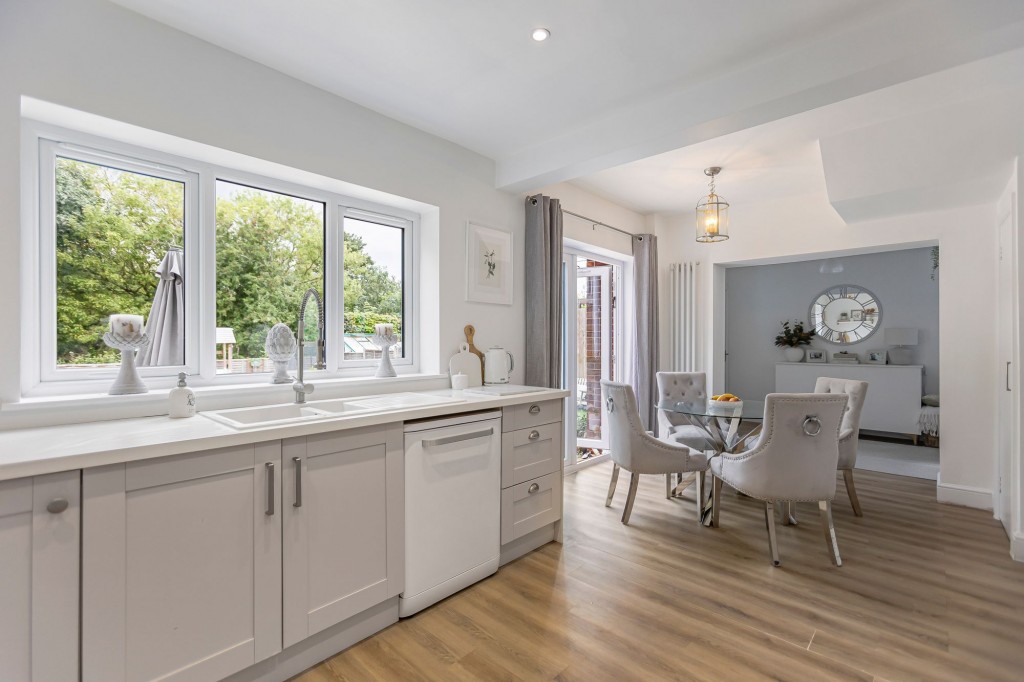 Tenzing Gardens, Swindon, SN25