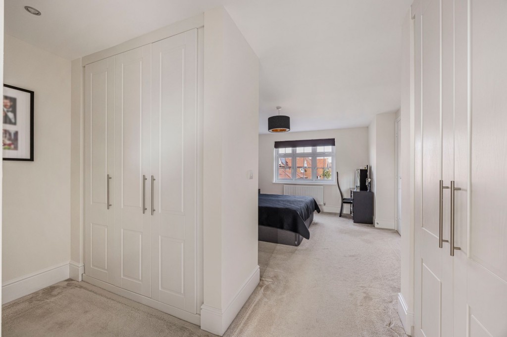 Jade Close, Swindon, SN25