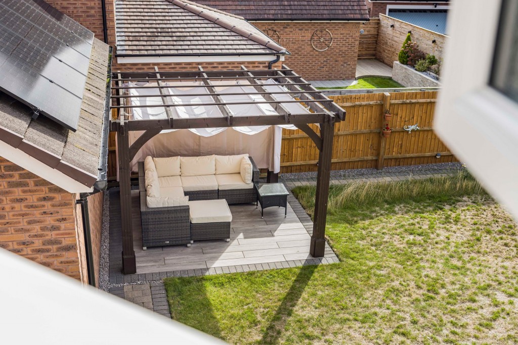 Jade Close, Swindon, SN25