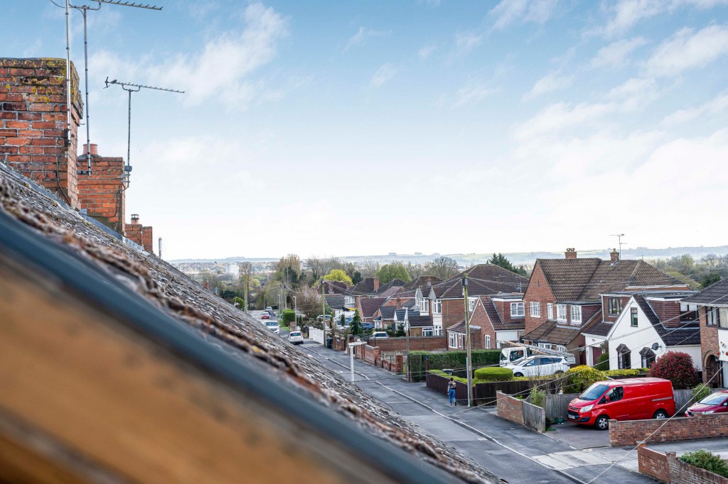 Church Walk South, Swindon, SN2