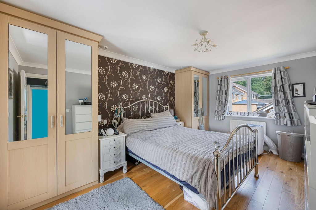 Haywain Close, Swindon, SN25