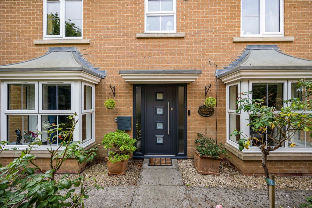 Haywain Close, Swindon, SN25