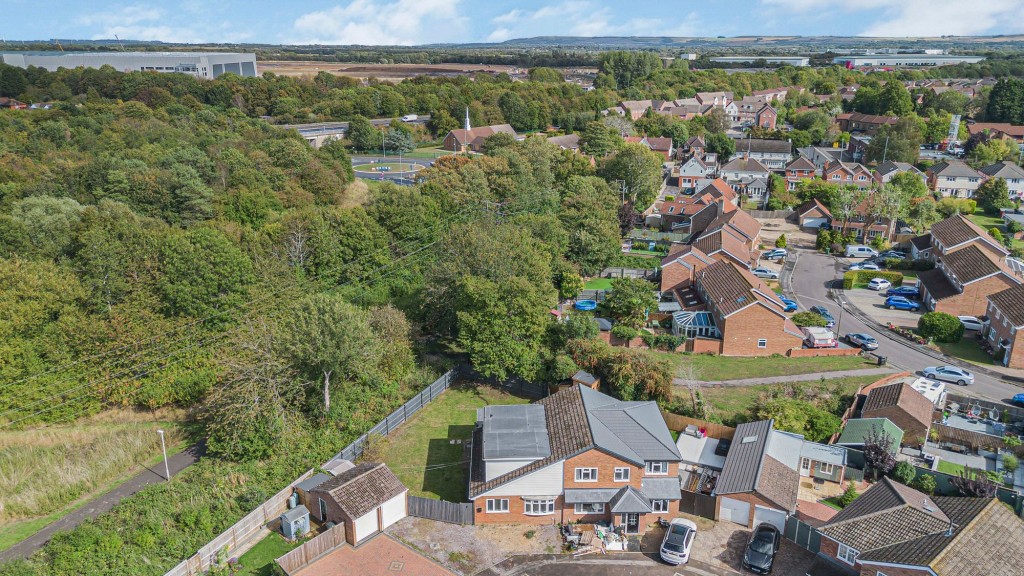 Taylor Crescent, Swindon, SN3