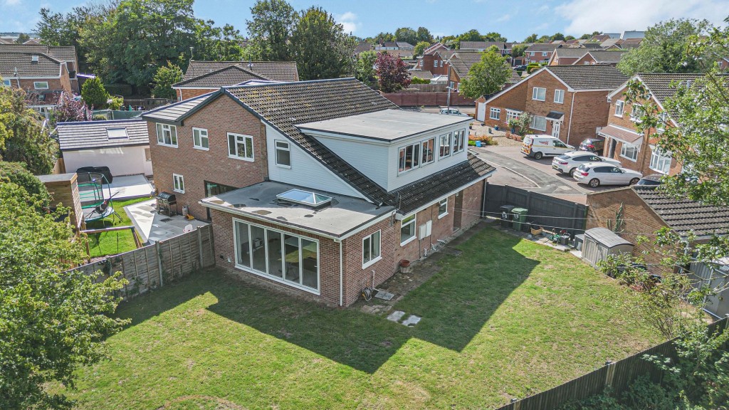 Taylor Crescent, Swindon, SN3