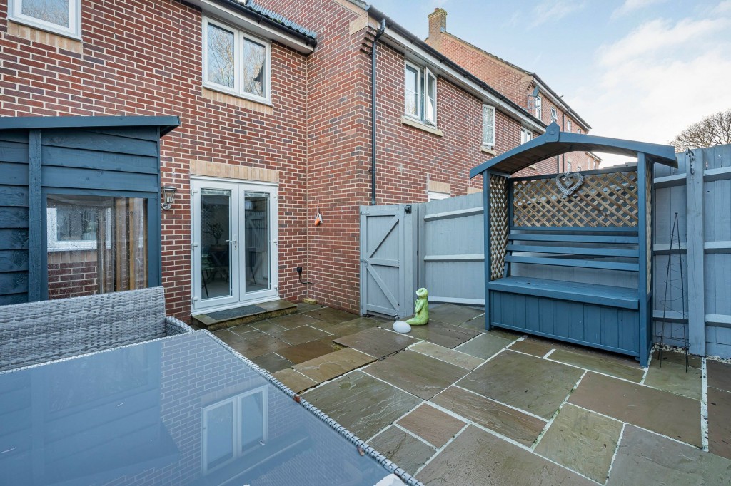 Vistula Crescent, Swindon, SN25