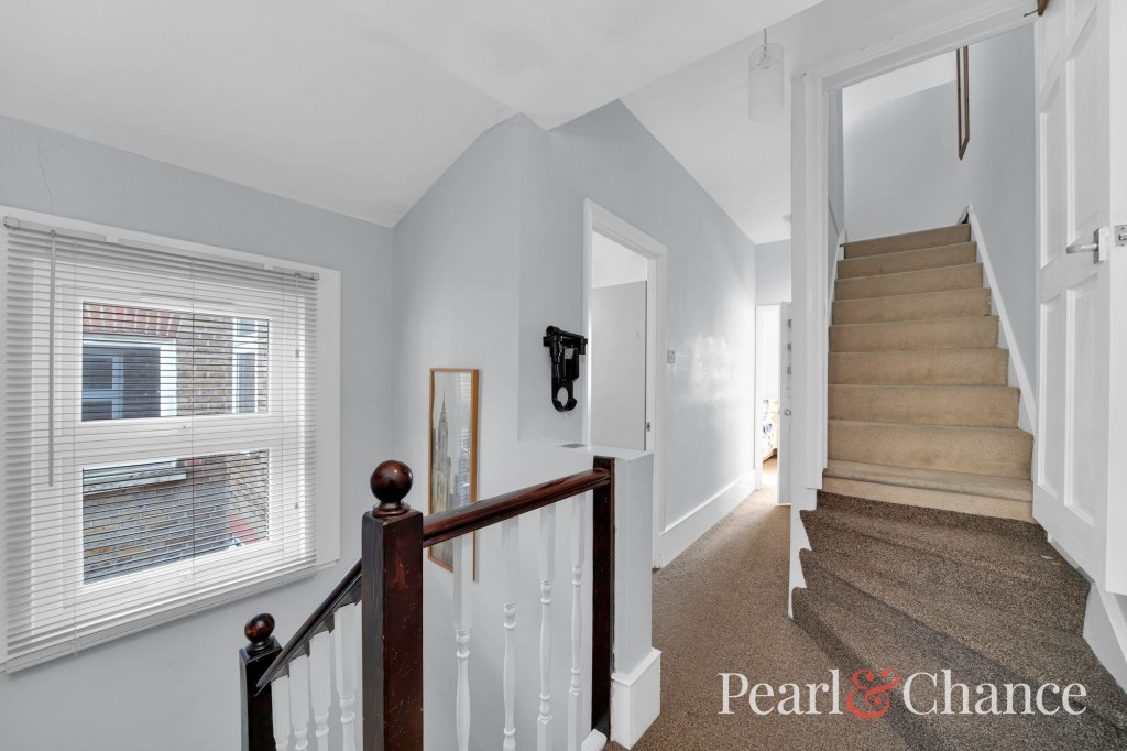 Holly Road, Enfield, EN3