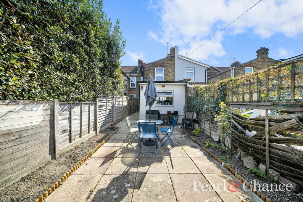 Holly Road, Enfield, EN3