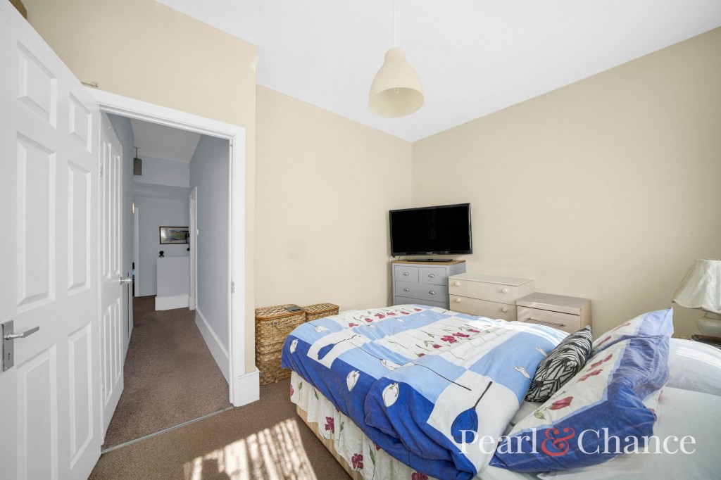 Holly Road, Enfield, EN3