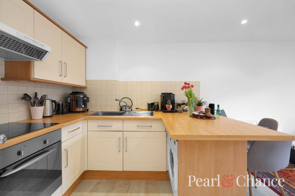 Britten Close, London, NW11