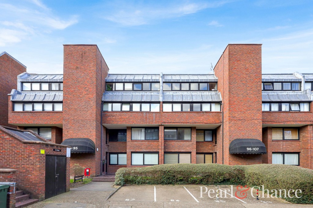 Britten Close, London, NW11