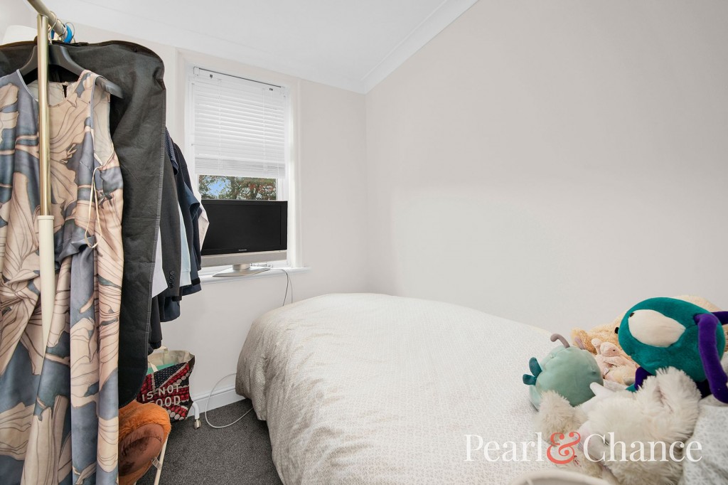 Cotswold Gardens, London, NW2