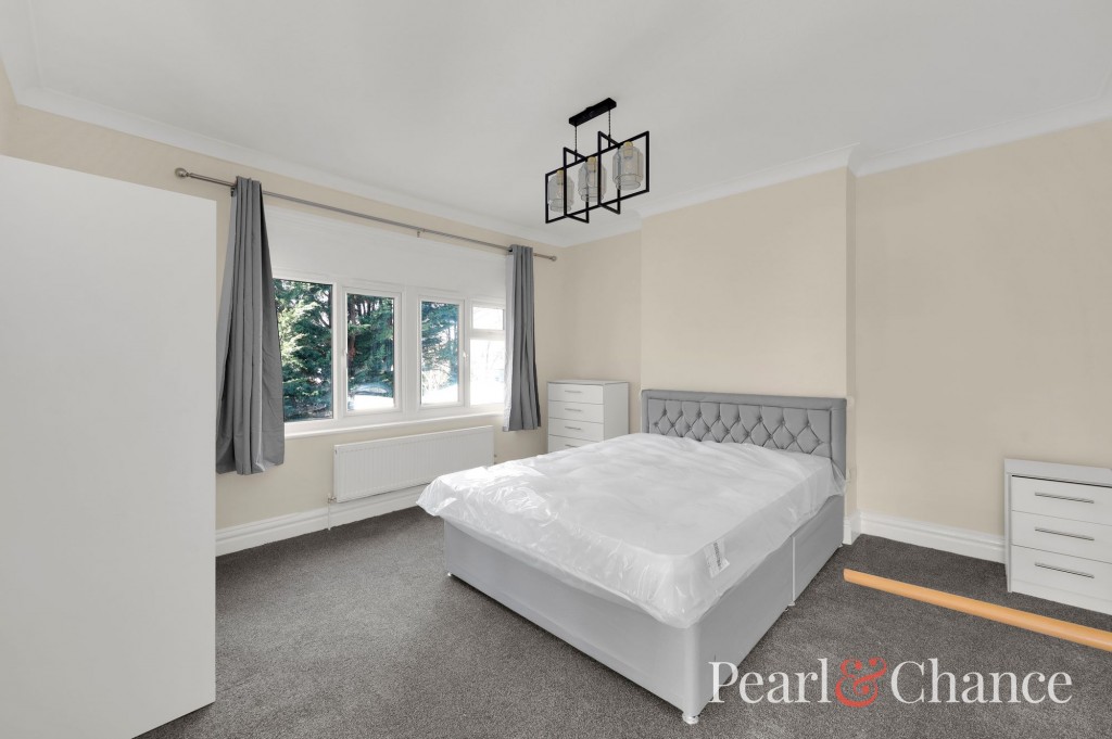 Russell Gardens, London, NW11