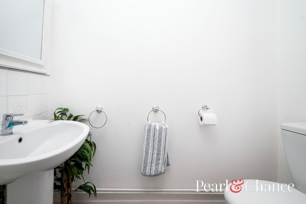 Hamlet Square, London, NW2