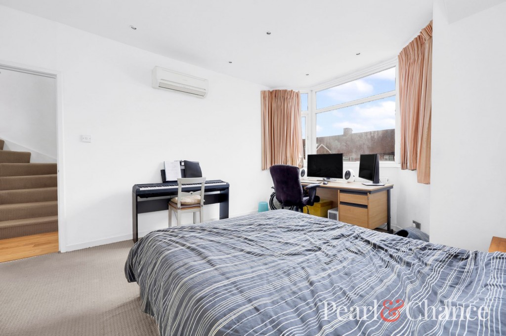 Hamilton Road, London, NW11