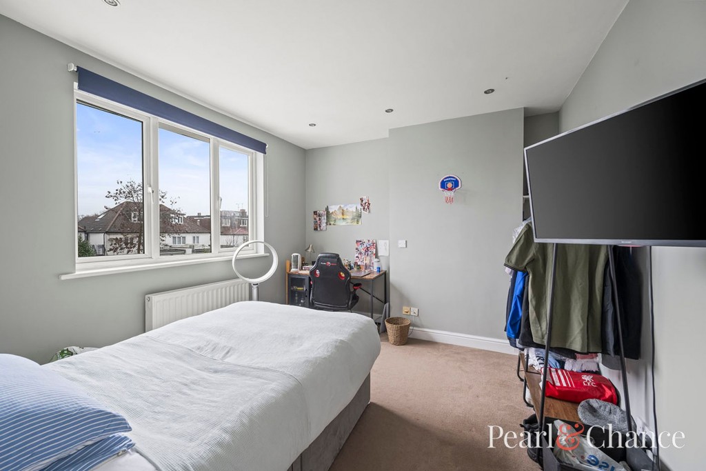 Golders Gardens, London, NW11