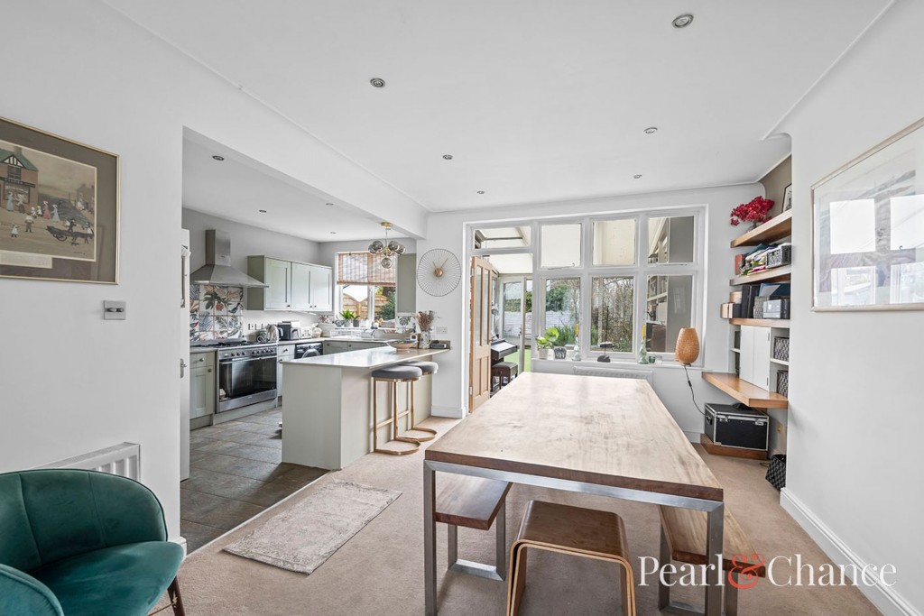 Golders Gardens, London, NW11