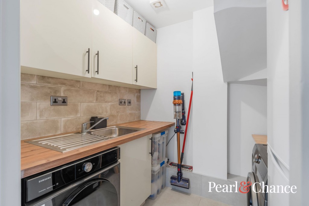 Periwinkle Lane, Dunstable, LU6