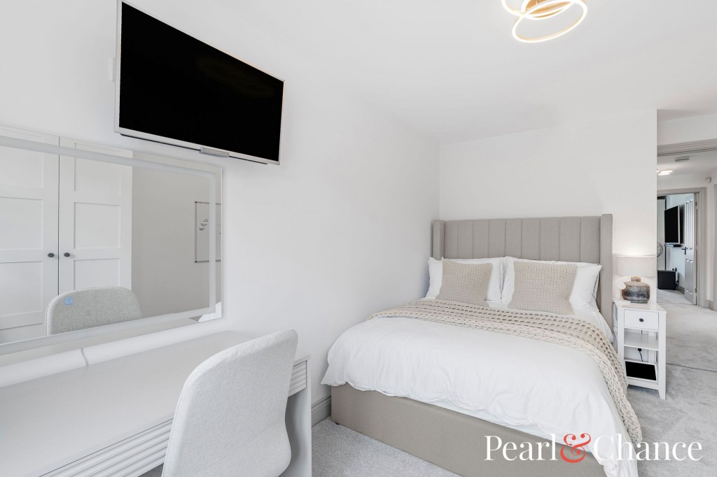 Periwinkle Lane, Dunstable, LU6