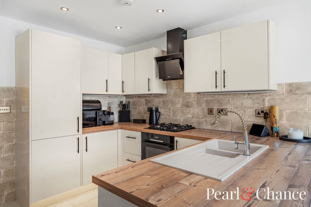 Periwinkle Lane, Dunstable, LU6