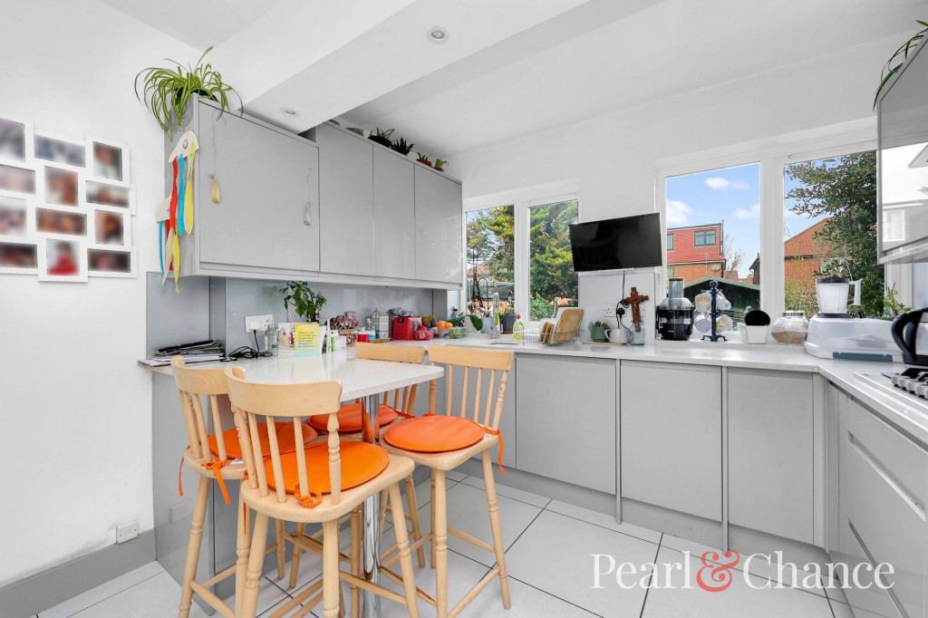 Cheviot Gardens, London, NW2