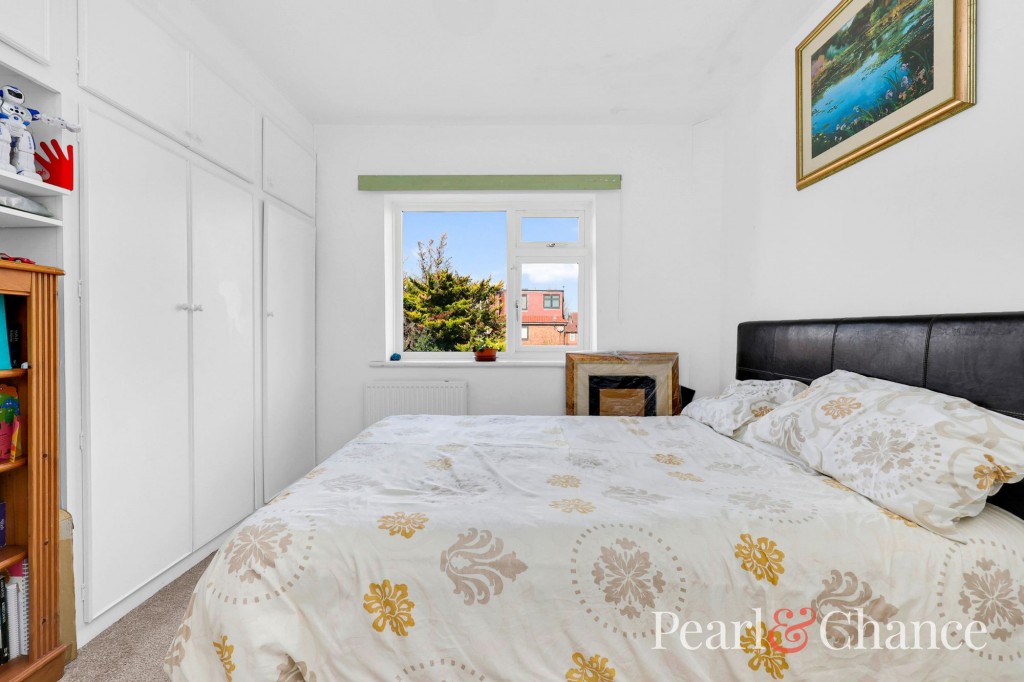 Cheviot Gardens, London, NW2