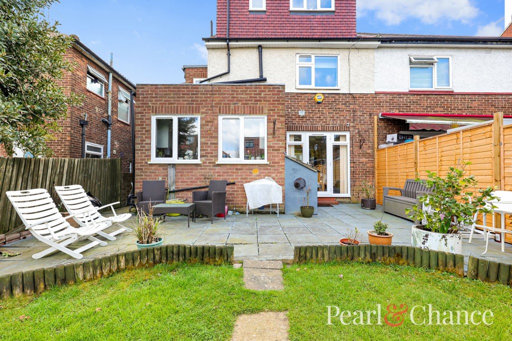 Cheviot Gardens, London, NW2
